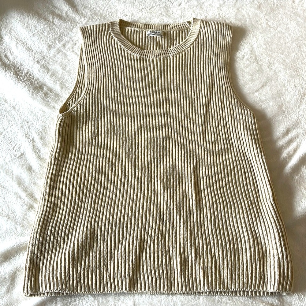 Sweater vest